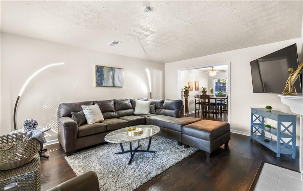 4148 Paddington Drive
