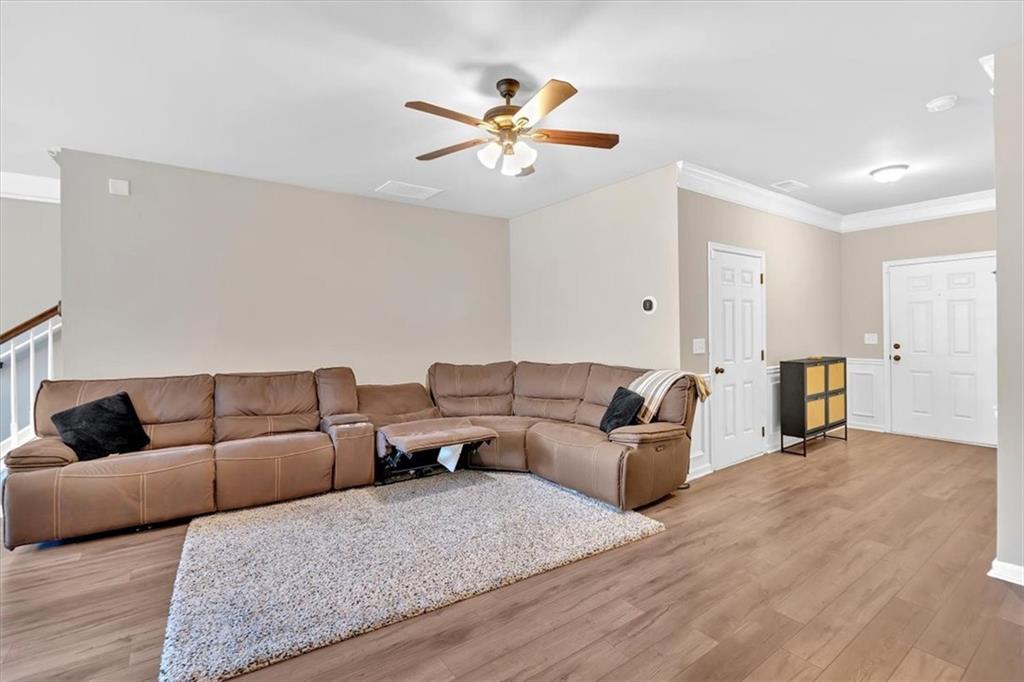635 Oakside Place, Acworth, Georgia image 7