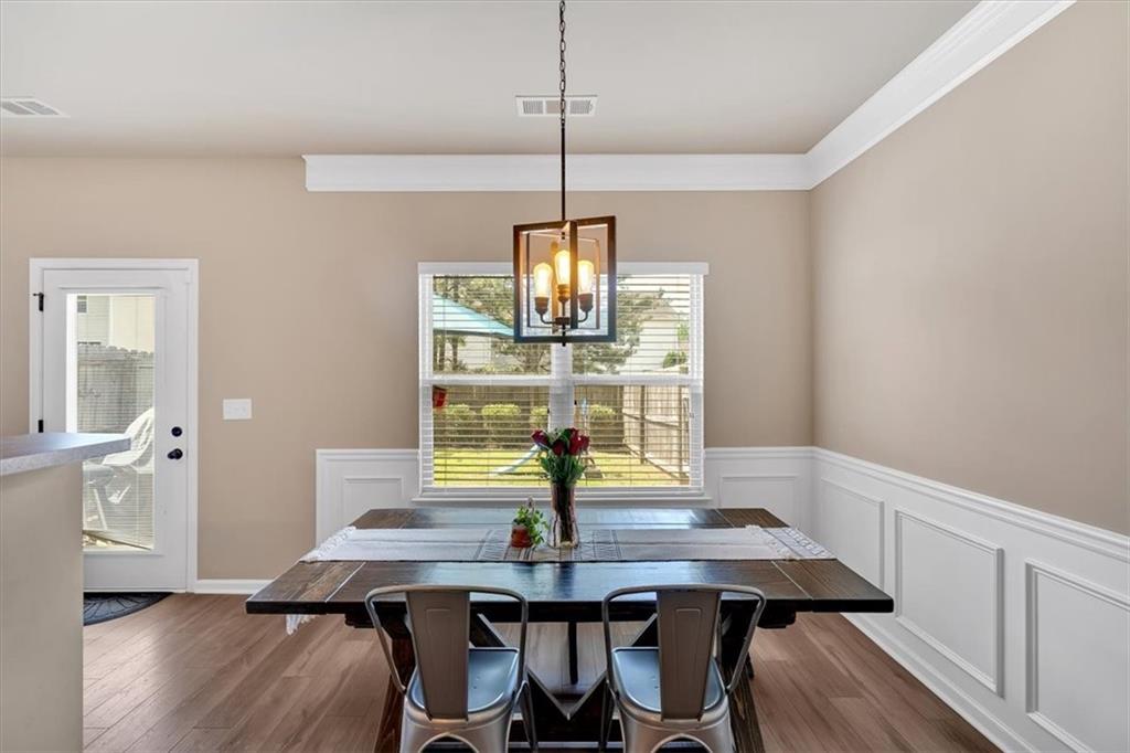 635 Oakside Place, Acworth, Georgia image 10