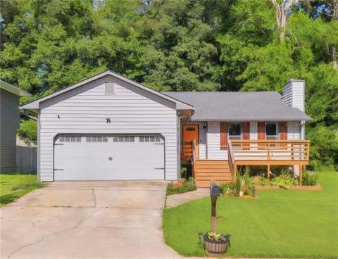 Homes For Rent - 700 Pepperwood Trail<br/> Stone Mountain, GA 30087