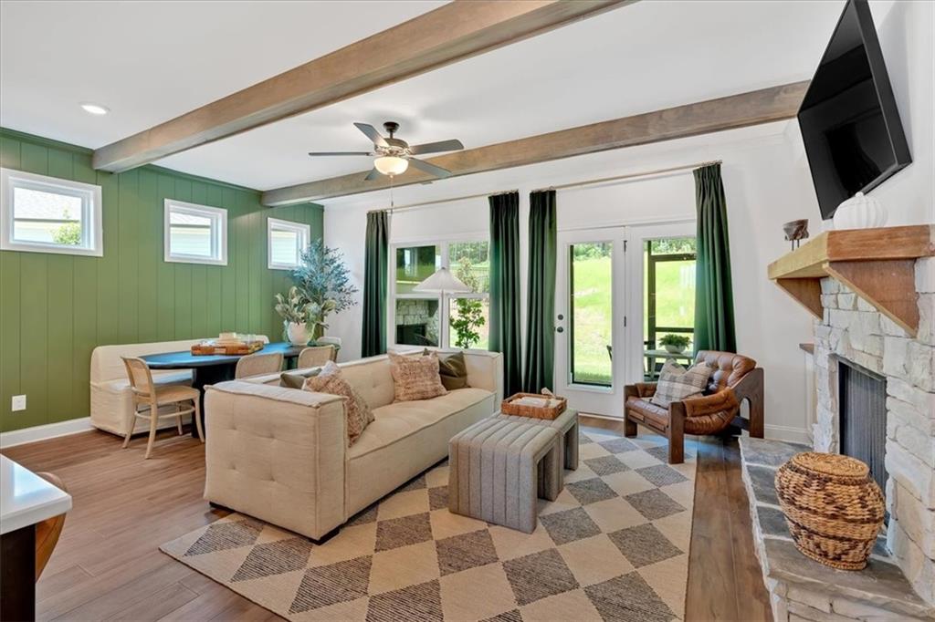 76 Stonebriar Cove