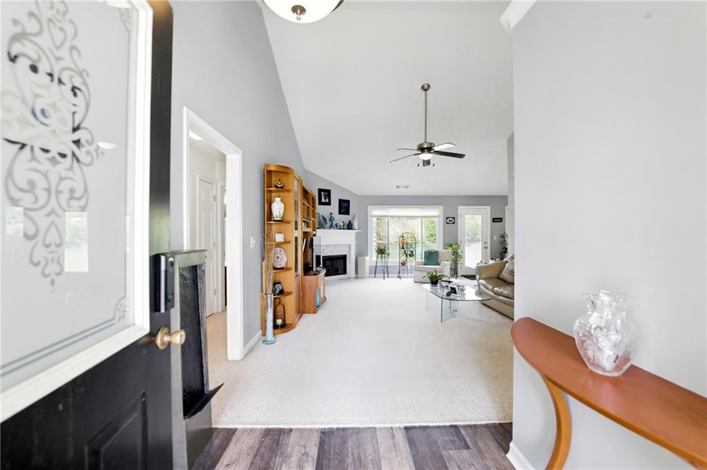 2487 BATTERY Pointe