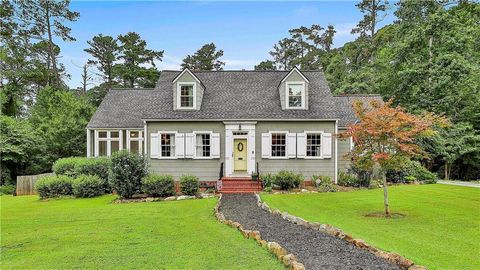 Homes For Sale - 6455 Rivertown Road<br/> Fairburn, GA 30213