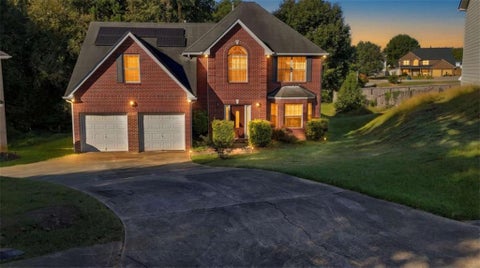 Homes For Sale - 1935 Watercrest Drive<br/> Jonesboro, GA 30236