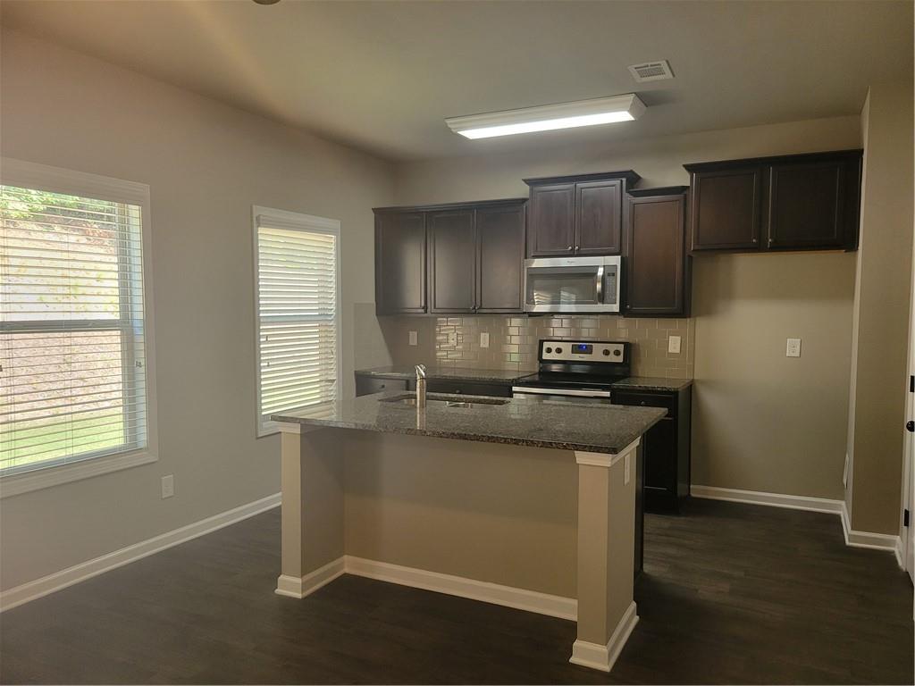 891 Walnut Woods Drive