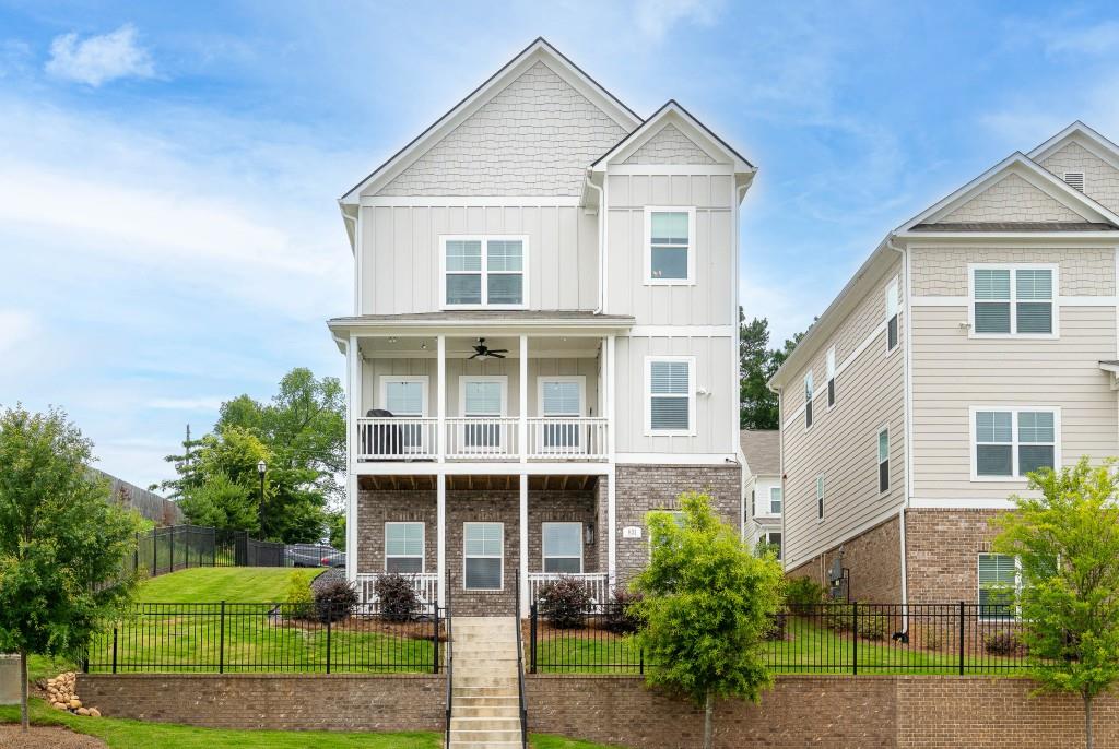 831 Corsiglia Farm Flats