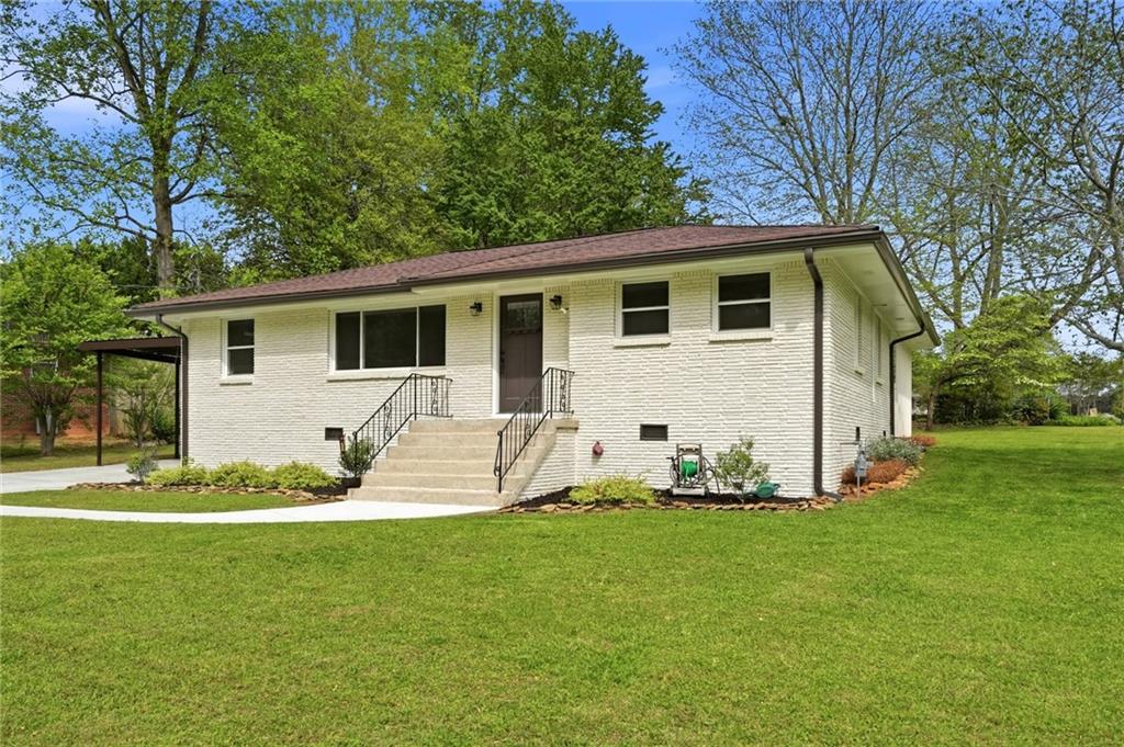 3731 Wisteria Lane SE