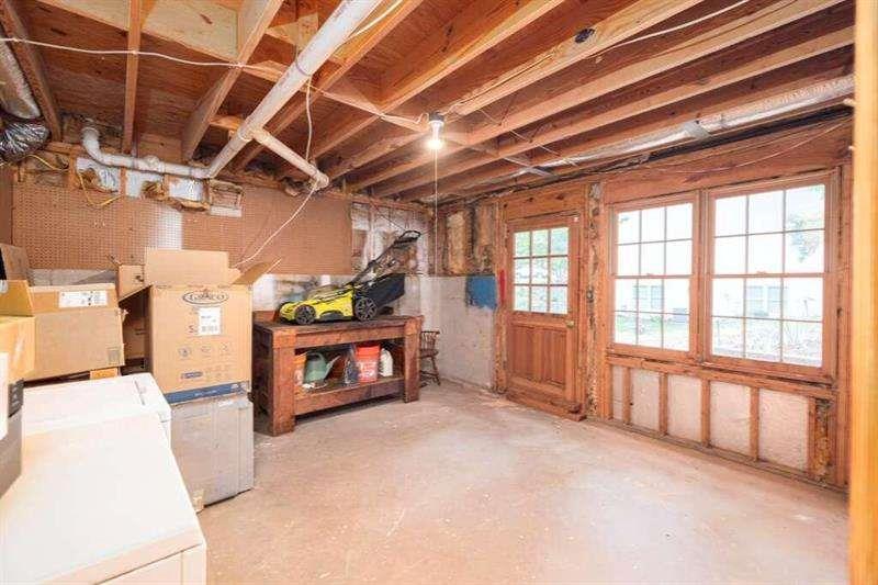 Windward - Residential Lease