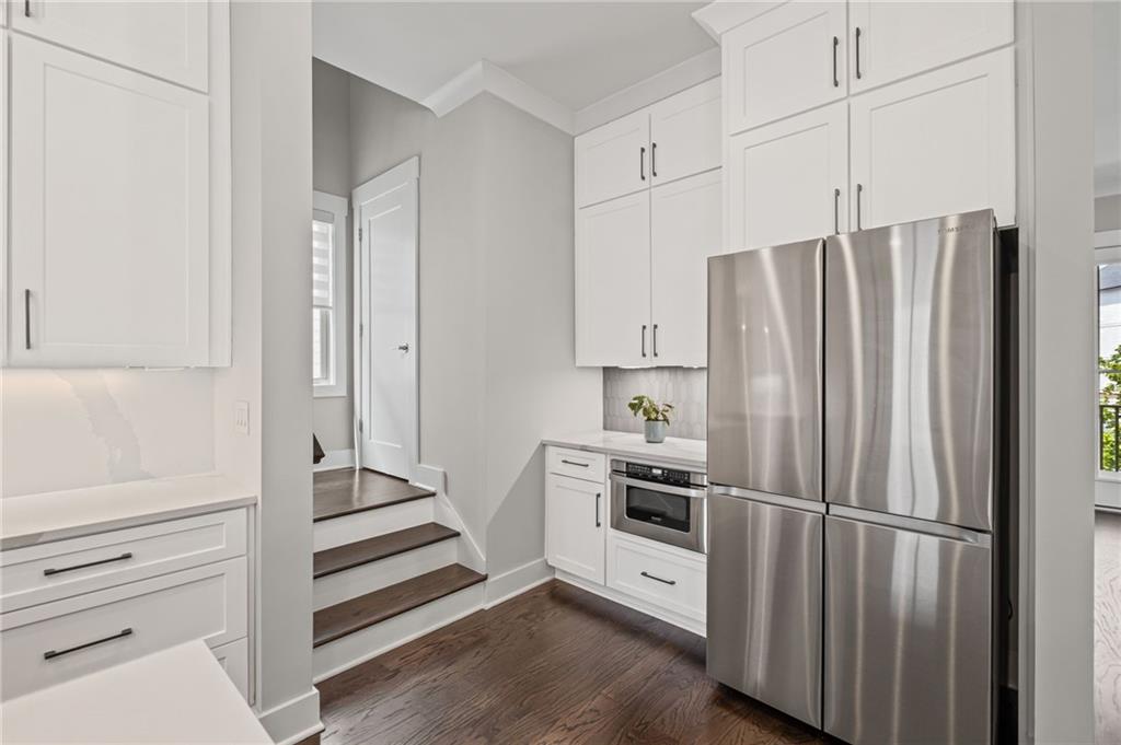South on Main - Residential