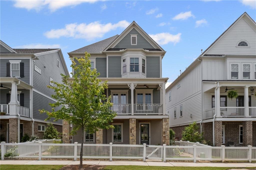 583 S Club Drive