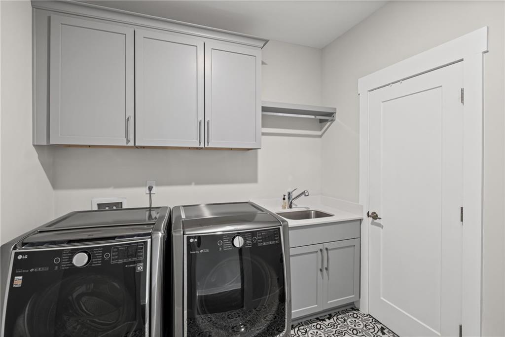 South on Main - Residential