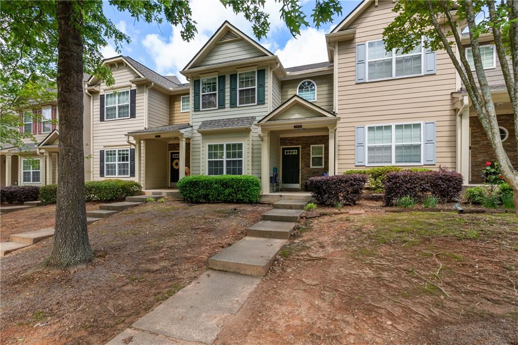 2625 Cedar Drive, Lawrenceville, Georgia image 2
