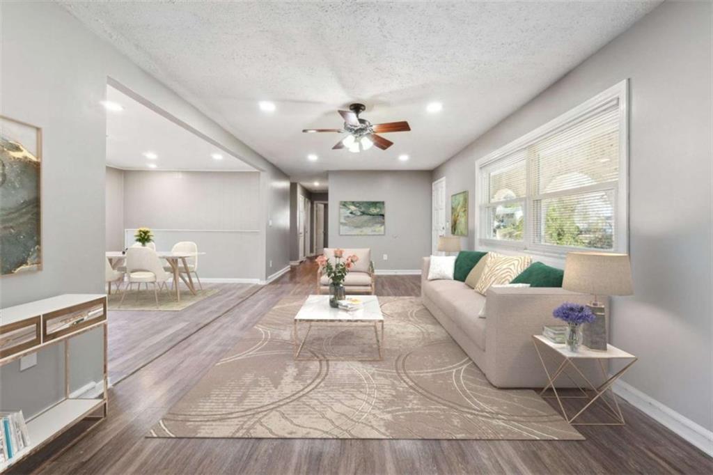 2419 Greenway Drive