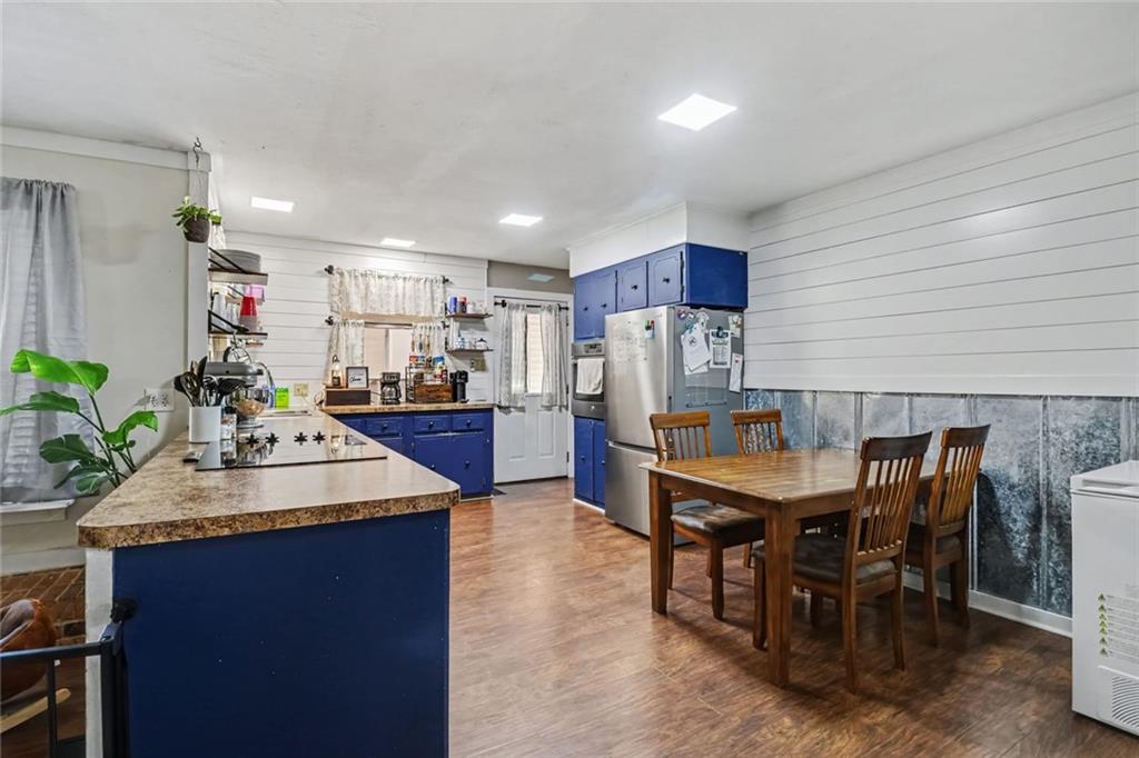 5829 Clarks Bridge Road