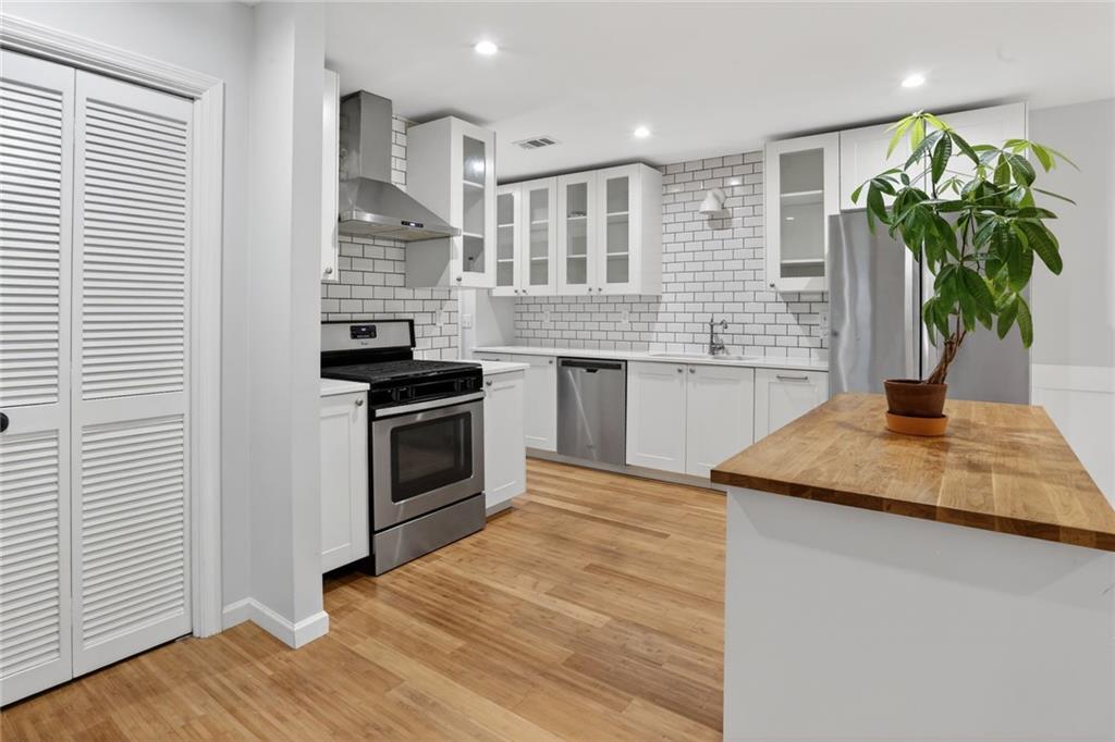 1929 Cooper Landing Drive SE