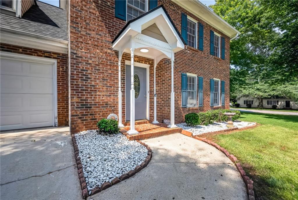 1591 Willow Bend Way