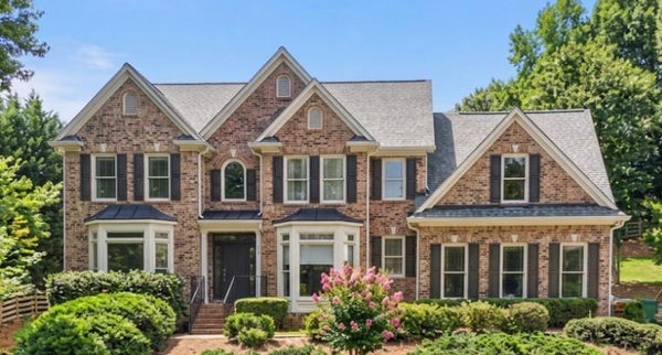 112 GRANDCREST DR, SUWANEE, GA 30024 - Image 6552ba784f4bffb2eb7f1afde12ea6fb/3001176238