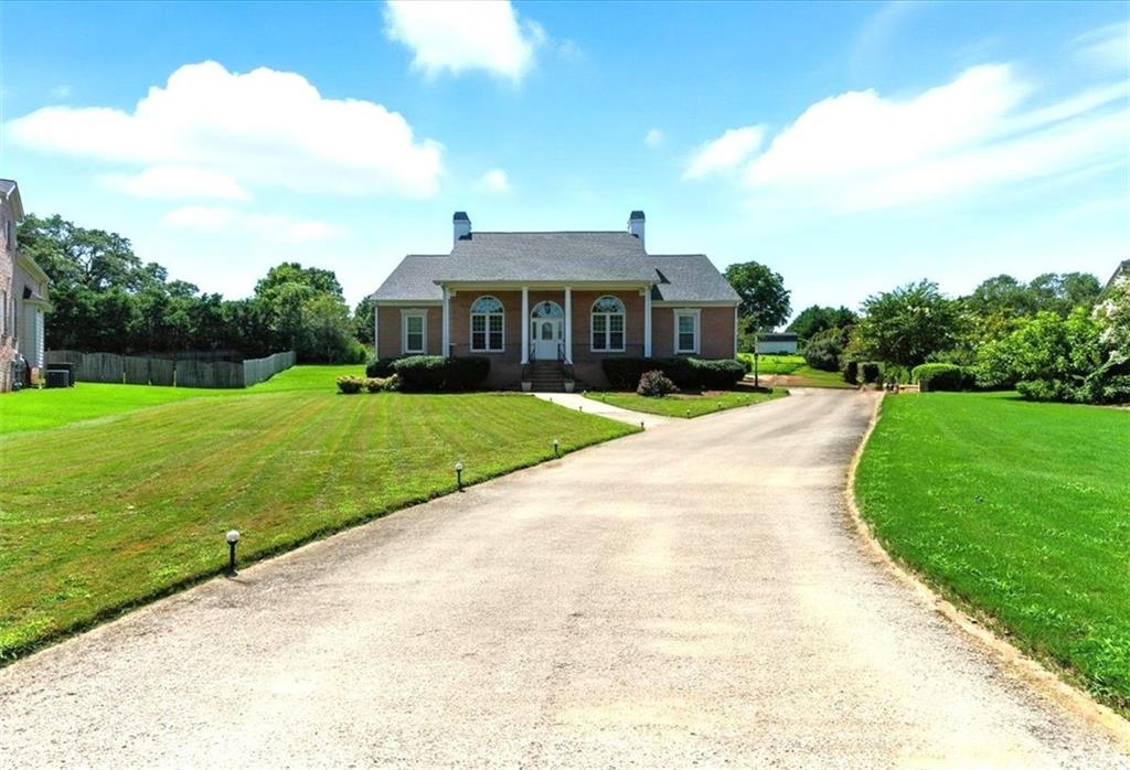 2860 Chardonnay Lane