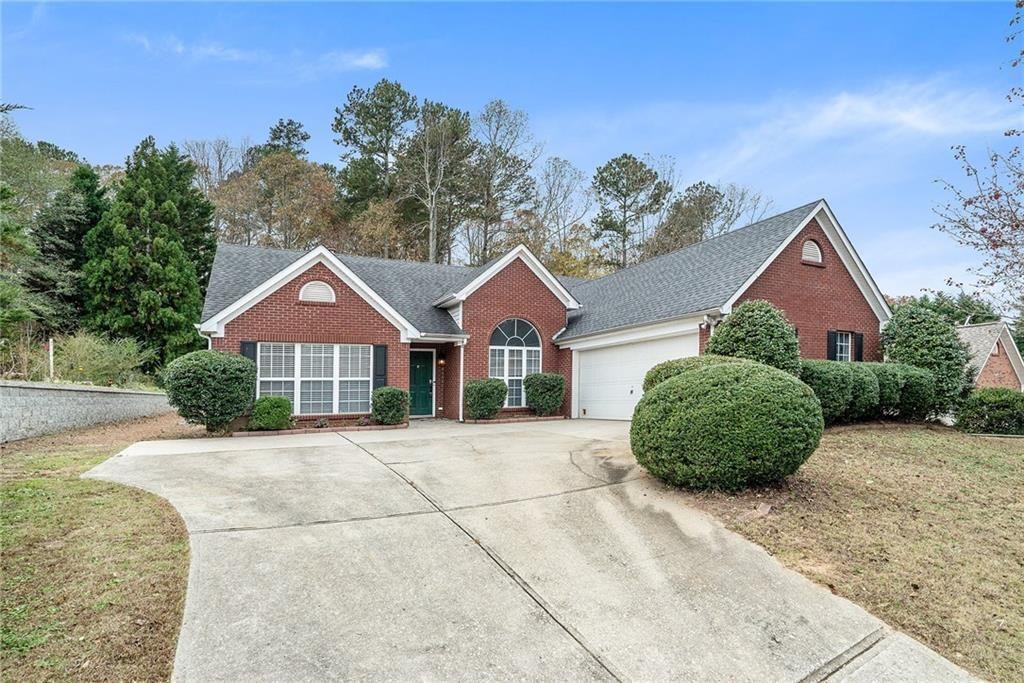 5981 Williamsport Drive, Flowery Branch, Georgia image 1