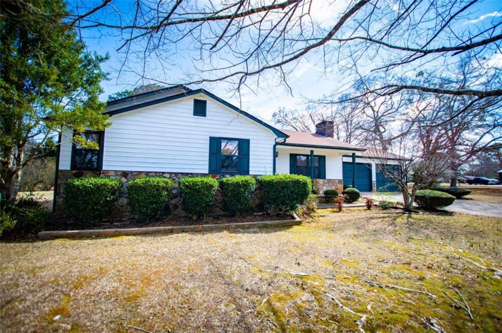 15 Russell Lane, Carrollton, Georgia image 5