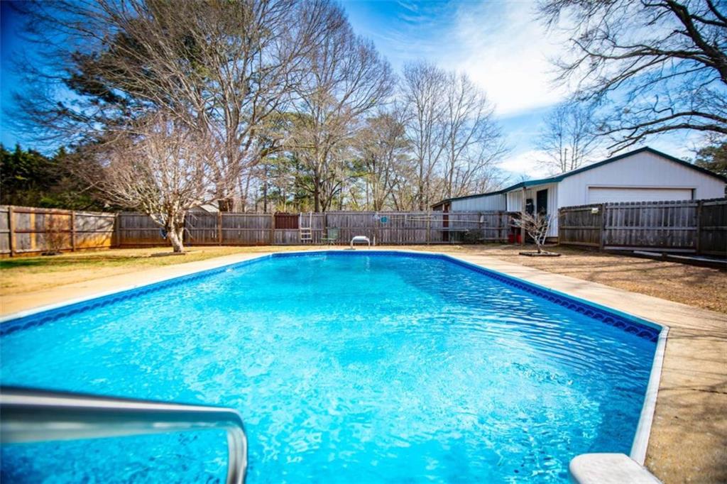 15 Russell Lane, Carrollton, Georgia image 33