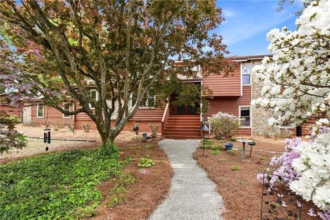 4228 Cove Court NE Marietta GA 30067