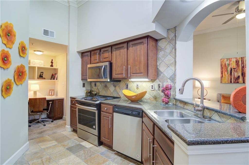 3460 Kingsboro Road 544
