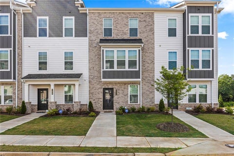 Townhouse For Rent - 170 Wallace Street<br/> Fayette County, Fayetteville, GA 30214
