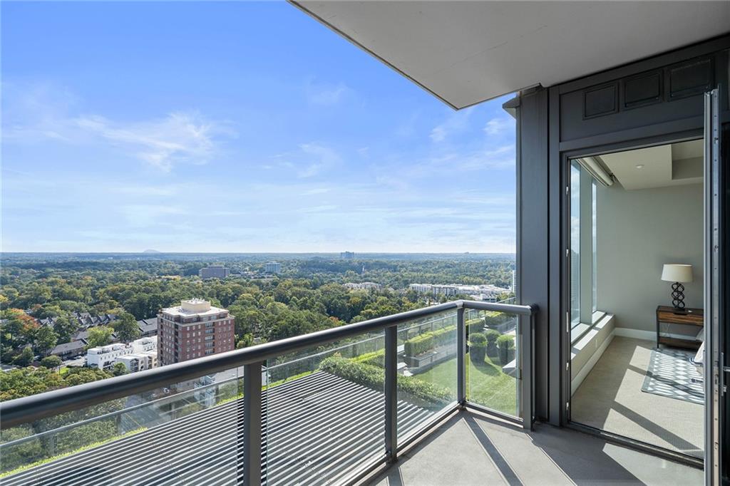 Ritz Carlton Residences - Residential