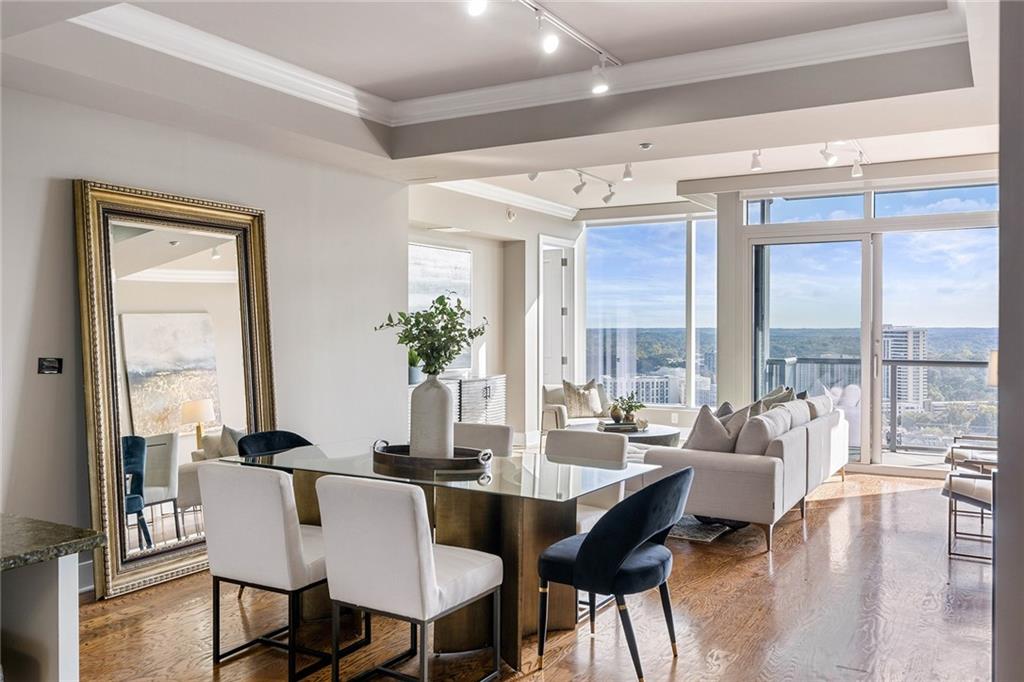 Ritz Carlton Residences - Residential