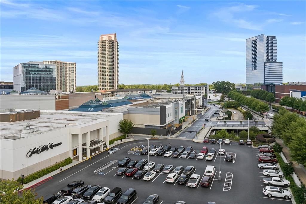 Ritz Carlton Residences - Residential