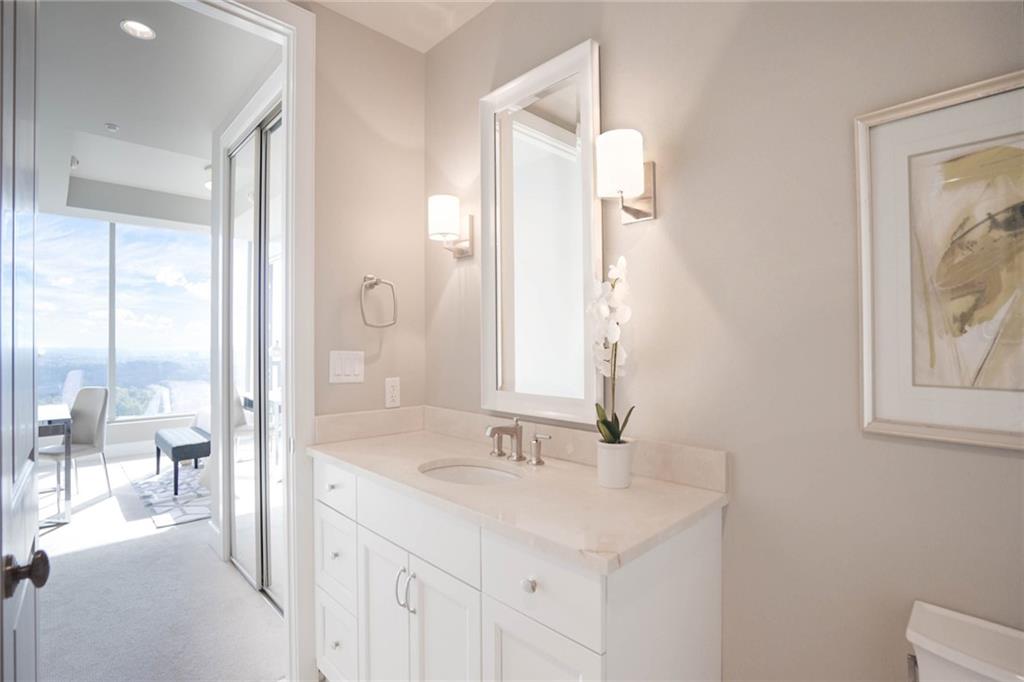 Ritz Carlton Residences - Residential
