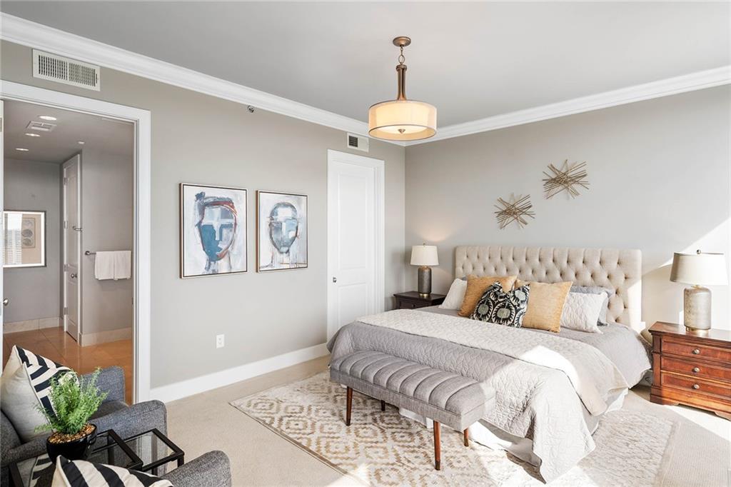 Ritz Carlton Residences - Residential