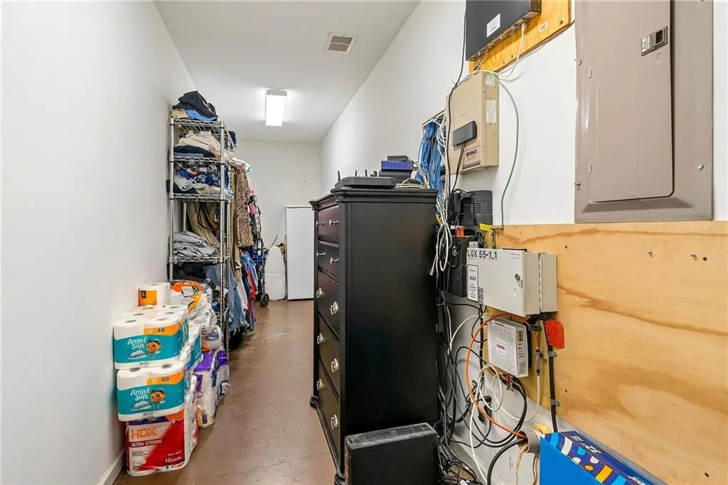 Forest Park, Georgia 30297, United States, ,Commercial,Active,197682