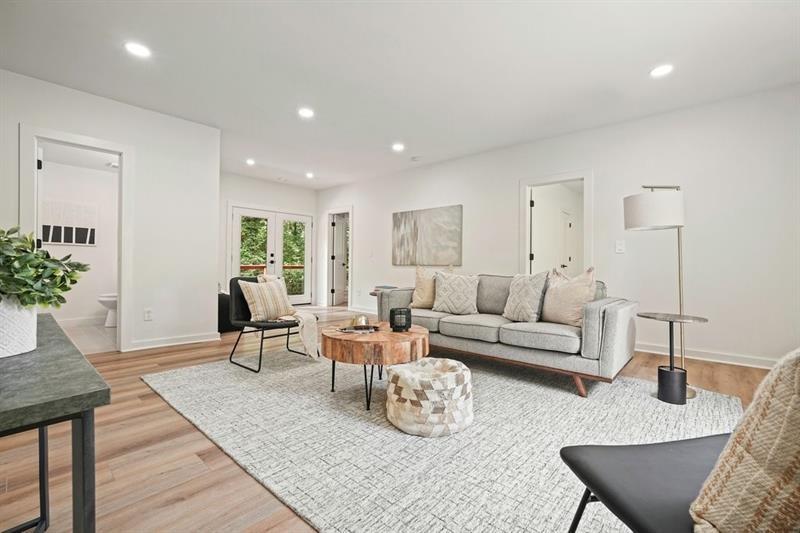 3427 Mill Stream Lane SW