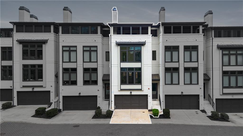 981 Laurel Court