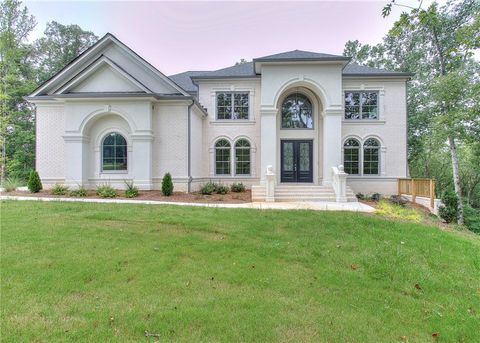 2010 Fontainbleau Drive Conyers GA 30094
