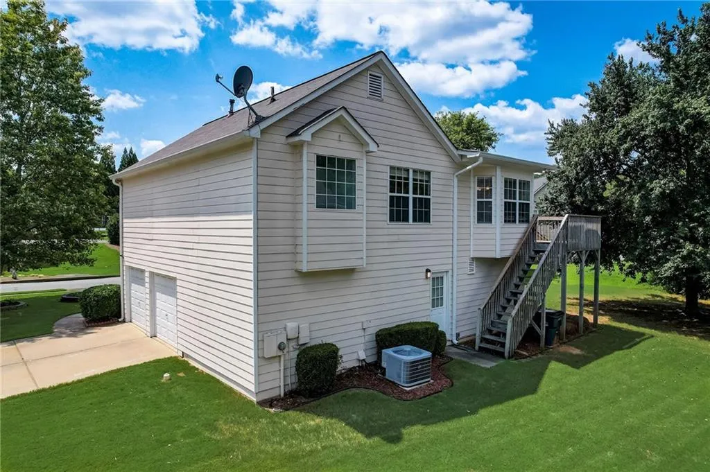 Acworth, Georgia 30101, United States, 4 Bedrooms Bedrooms, ,3 BathroomsBathrooms,Residential,Active,10264