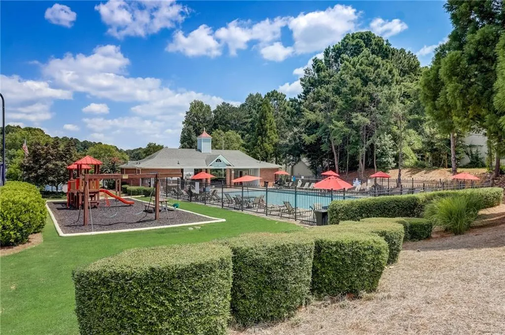 Acworth, Georgia 30101, United States, 4 Bedrooms Bedrooms, ,3 BathroomsBathrooms,Residential,Active,10264