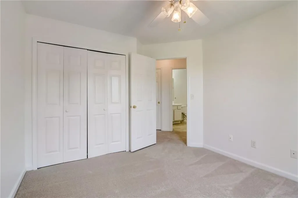 Acworth, Georgia 30101, United States, 4 Bedrooms Bedrooms, ,3 BathroomsBathrooms,Residential,Active,10264