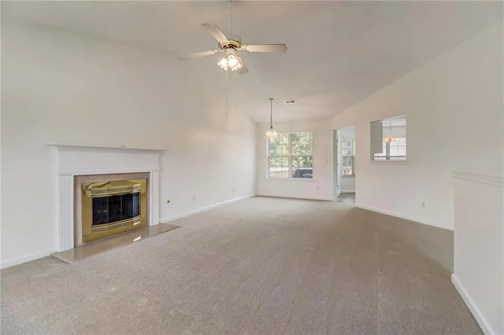 Acworth, Georgia 30101, United States, 4 Bedrooms Bedrooms, ,3 BathroomsBathrooms,Residential,Active,10264