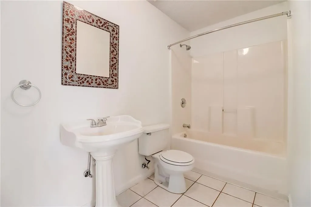 Acworth, Georgia 30101, United States, 4 Bedrooms Bedrooms, ,3 BathroomsBathrooms,Residential,Active,10264