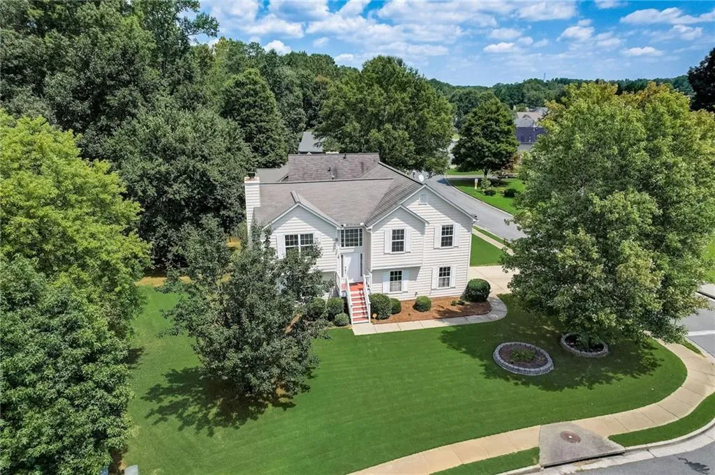 Acworth, Georgia 30101, United States, 4 Bedrooms Bedrooms, ,3 BathroomsBathrooms,Residential,Active,10264