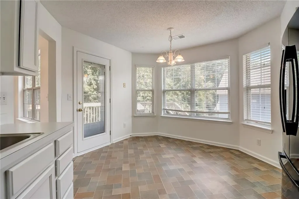 Acworth, Georgia 30101, United States, 4 Bedrooms Bedrooms, ,3 BathroomsBathrooms,Residential,Active,10264