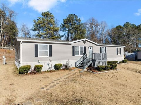 A home in Flowery Branch