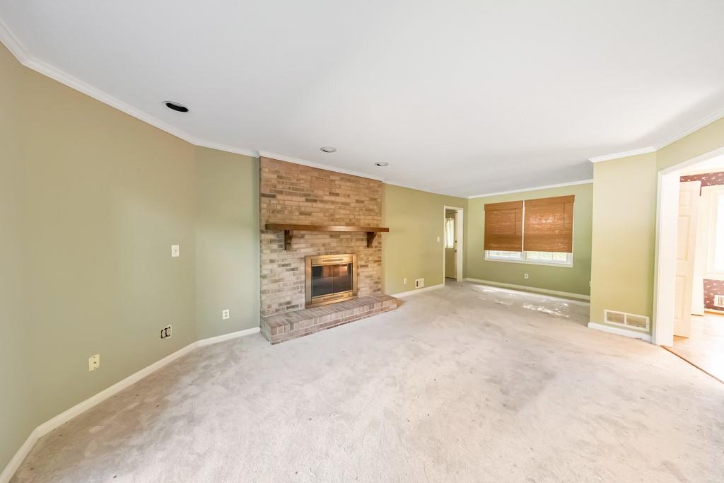 1414 Edinburgh Drive