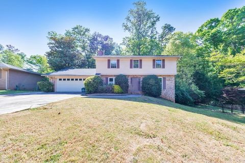 1414 Edinburgh Drive Tucker GA 30084