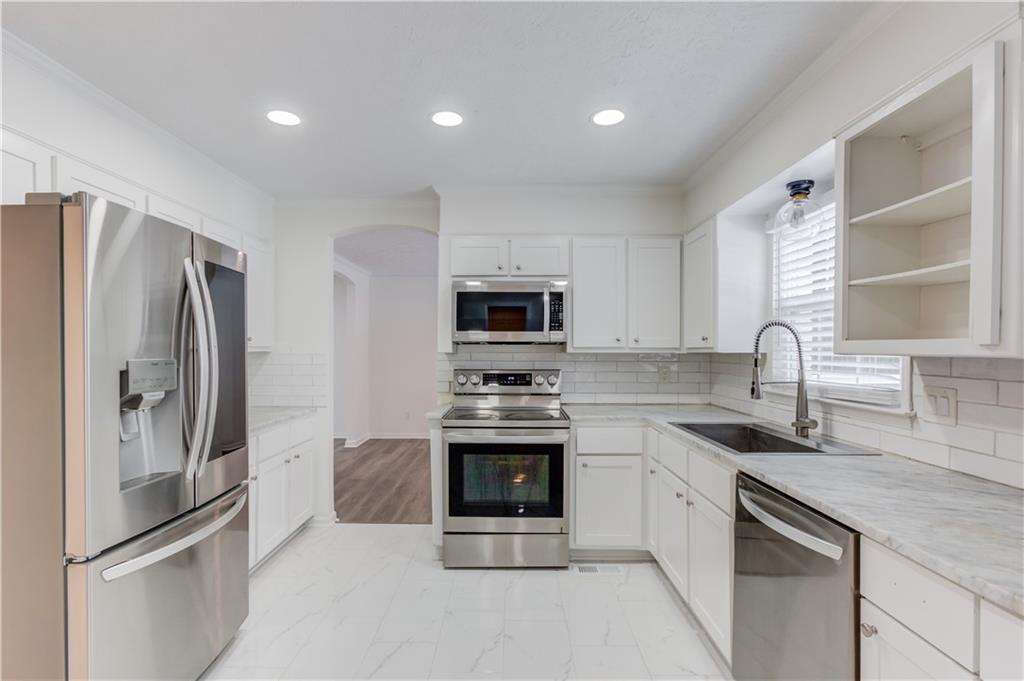 313 Summit Ridge Drive