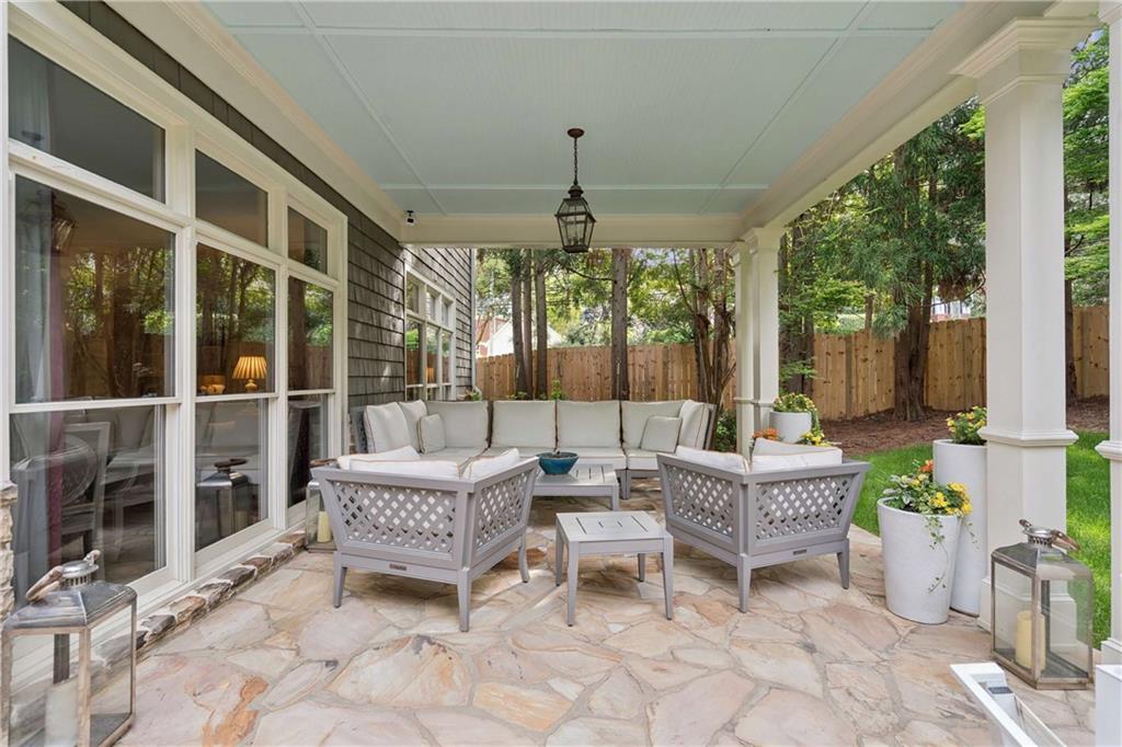 1153 Brookhaven Commons