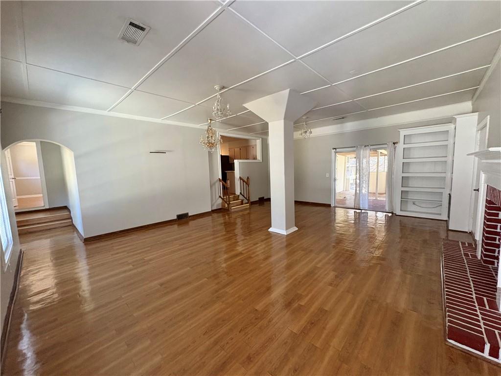 2807 Mcclave Drive